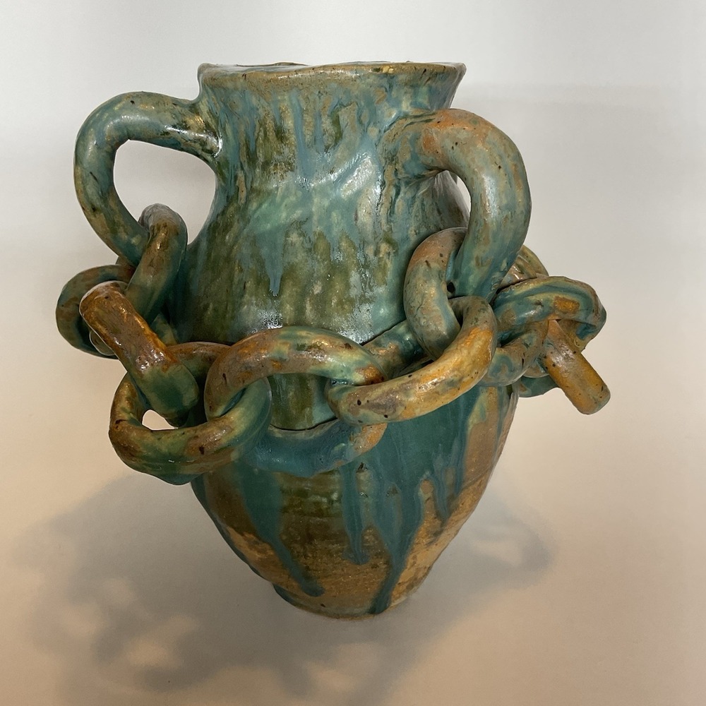 Large Vintage Handmade Asian Tan Green Light Salt Glaze Pottery Chain Wrap Vase - Picture 3 of 15